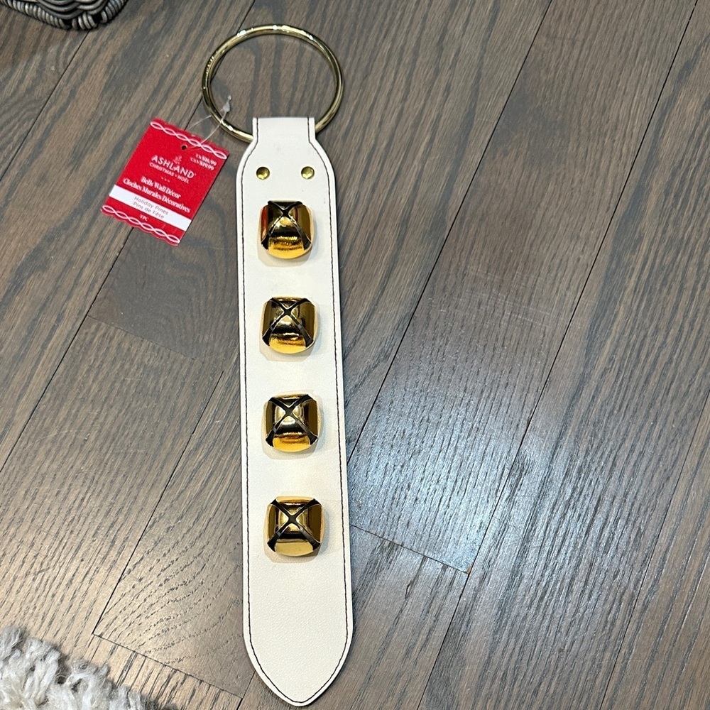 Ashland Holiday Bells Wall Décor with Gold Ring